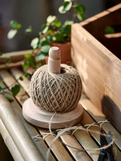 Jutegarn Med Holder