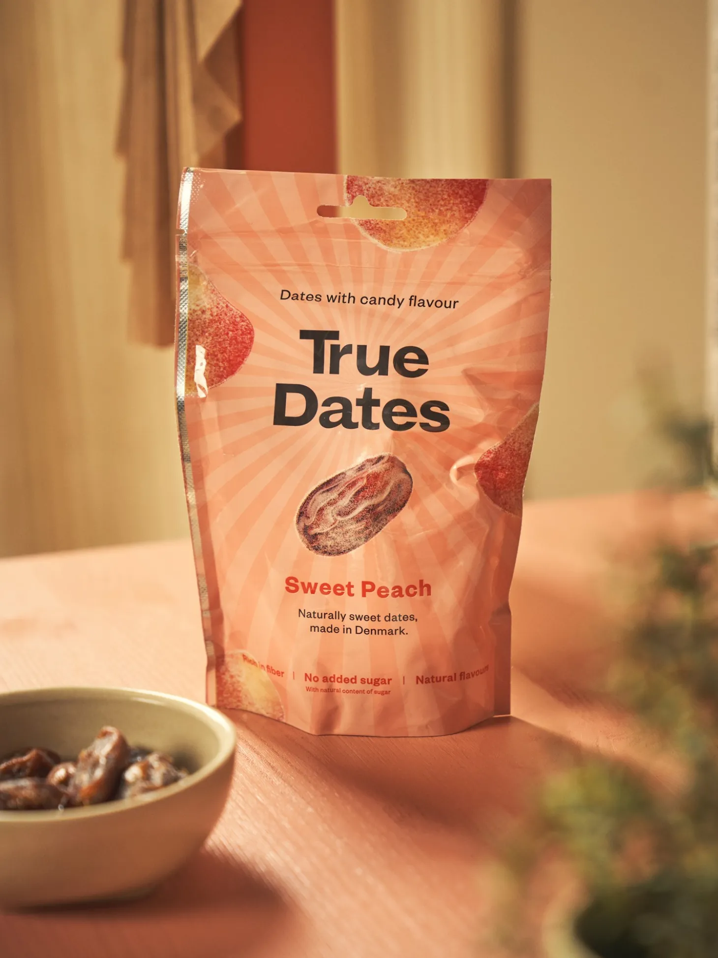 True Dates Sweet Peach
